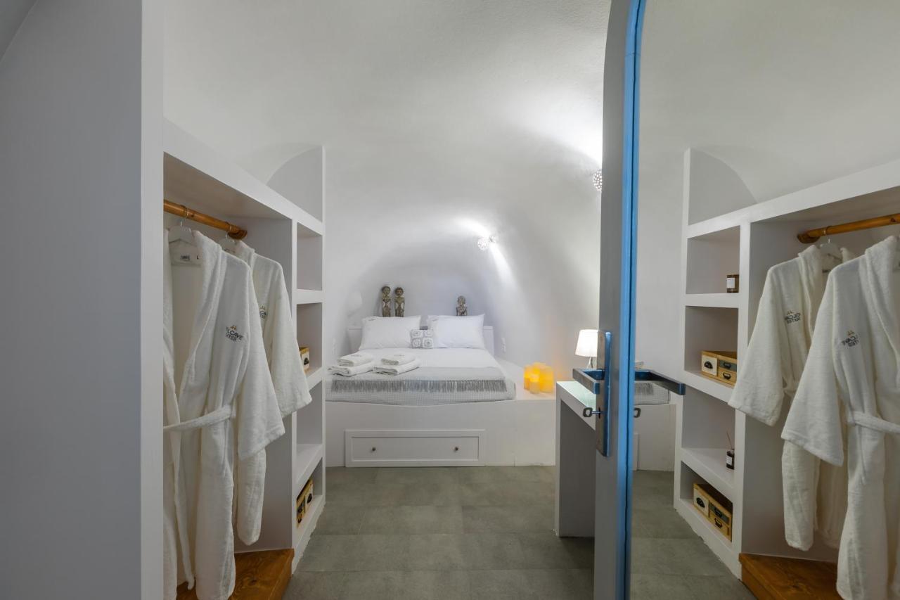 Volcave Suites Karterados  Extérieur photo